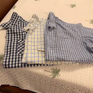 3 Men’s short sleeve button down shirts